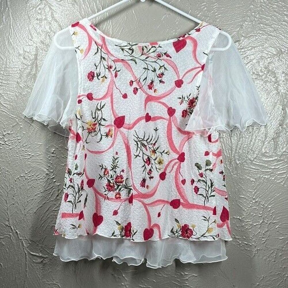 Victoria's‎ Secret Top flutter sleeve hearts flowers size medium - Picture 4 of 5
